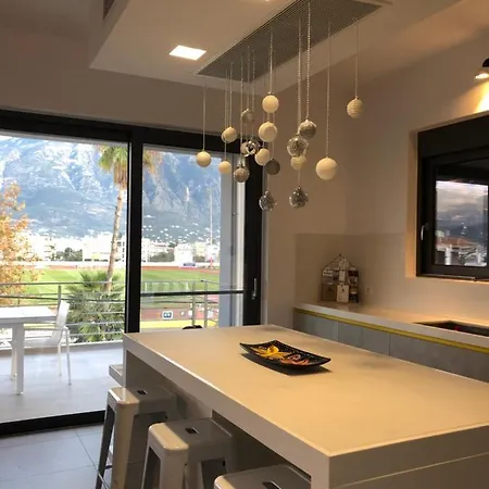 Elion Luxury *