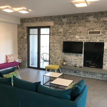 Elion Luxury Apartment *
