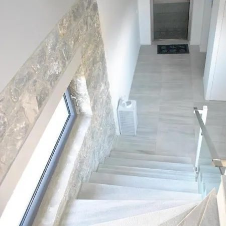 Elion Luxury Apartment *
